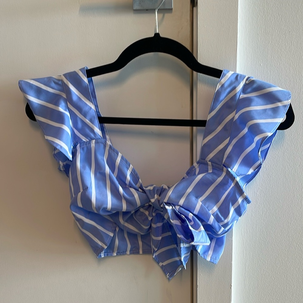 Prettylittlething Striped Blue and White Top